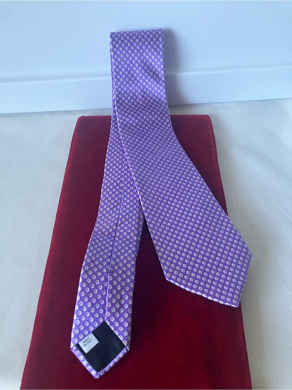 Valentino Light Purple Partern Neck Tie. Approx widest width 3.5”.